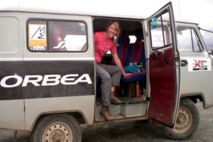 Minis bus 4X4 en Mongolie