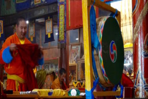 Moines au temple d'Erden Zuu Mongolie Khangai