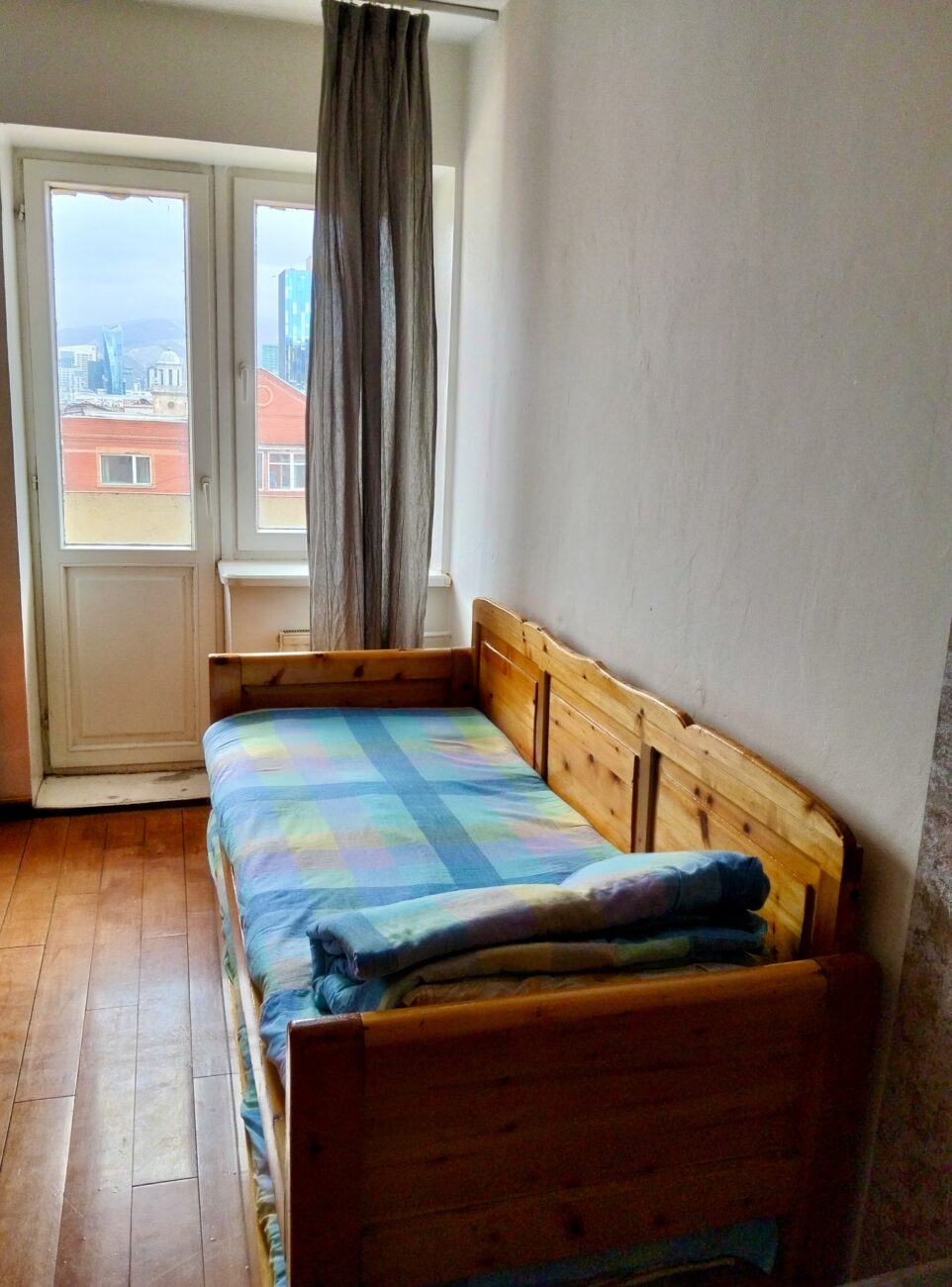 Nuit de transit en A/R de la capitale